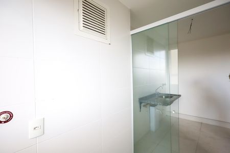 Área de Serviço de apartamento à venda com 2 quartos, 47m² em Campininha, São Paulo