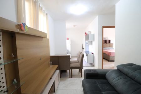 Apartamento para alugar com 80m², 2 quartos e 1 vagaSala