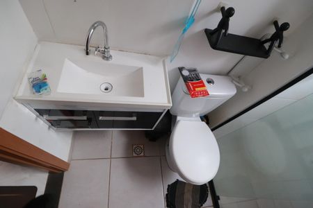Banheiro  de apartamento para alugar com 2 quartos, 80m² em Ouro Branco, Ribeirão Preto