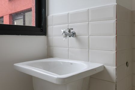 Apartamento à venda com 37m², 2 quartos e 1 vaga Apartamento à venda com 37m², 2 quartos e 1 vagaÁrea de Serviço