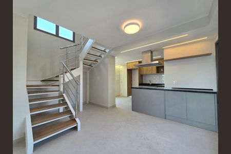 Apartamento para alugar com 97m², 2 quartos e 1 vaga Apartamento para alugar com 97m², 2 quartos e 1 vagaSala