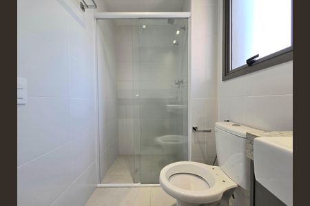 Apartamento para alugar com 97m², 2 quartos e 1 vaga Apartamento para alugar com 97m², 2 quartos e 1 vagaBanheiro da Suíte 1