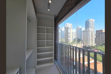 Apartamento para alugar com 97m², 2 quartos e 1 vaga Apartamento para alugar com 97m², 2 quartos e 1 vagaCloset da suíte 1