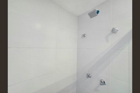 Apartamento para alugar com 97m², 2 quartos e 1 vaga Apartamento para alugar com 97m², 2 quartos e 1 vagaBanheiro da Suíte 1
