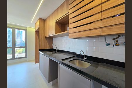 Apartamento para alugar com 97m², 2 quartos e 1 vaga Apartamento para alugar com 97m², 2 quartos e 1 vagaÁrea de Serviço