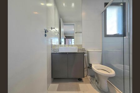 Apartamento para alugar com 97m², 2 quartos e 1 vaga Apartamento para alugar com 97m², 2 quartos e 1 vagaBanheiro da Suíte 2