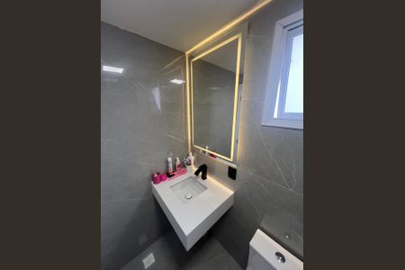 Apartamento à venda com 75m², 3 quartos e 1 vaga Apartamento à venda com 75m², 3 quartos e 1 vagaBanheiro