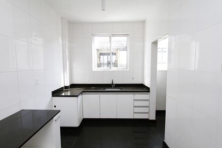 Apartamento para alugar com 93m², 3 quartos e 2 vagasCozinha