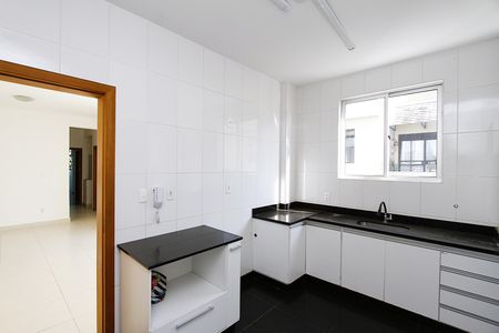 Apartamento para alugar com 93m², 3 quartos e 2 vagasCozinha