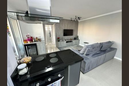 Apartamento à venda com 74m², 2 quartos e 2 vagas