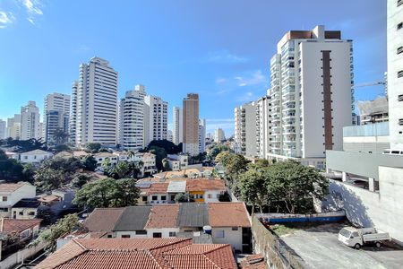 Vista do Quarto 2 de apartamento para alugar com 2 quartos, 66m² em Aclimação, São Paulo