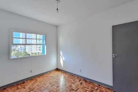 Apartamento para alugar com 66m², 2 quartos e 1 vagaQuarto 1