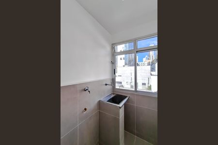 Apartamento para alugar com 66m², 2 quartos e 1 vagaÁrea de Serviço