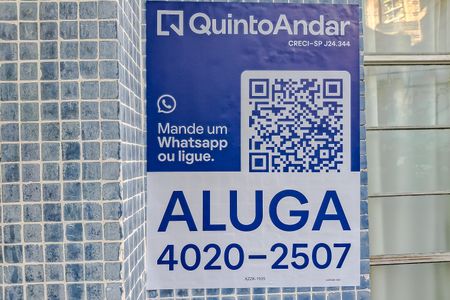Plaquinha de apartamento para alugar com 2 quartos, 66m² em Aclimação, São Paulo