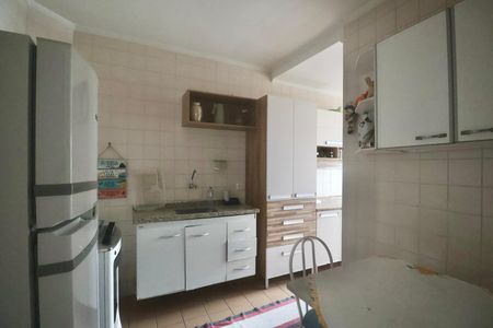 Apartamento para alugar com 80m², 2 quartos e 1 vaga Apartamento para alugar com 80m², 2 quartos e 1 vagaCozinha