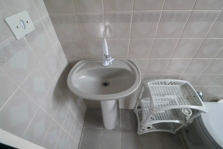 Apartamento para alugar com 80m², 2 quartos e 1 vaga Apartamento para alugar com 80m², 2 quartos e 1 vagaBanheiro Social