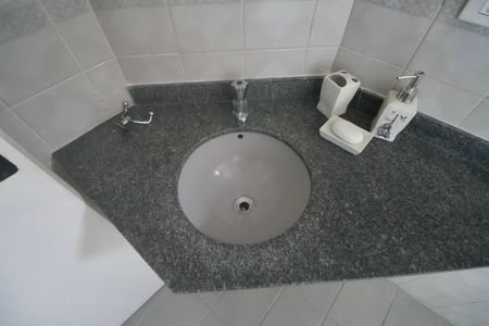 Apartamento para alugar com 80m², 2 quartos e 1 vaga Apartamento para alugar com 80m², 2 quartos e 1 vagaBanheiro Suíte