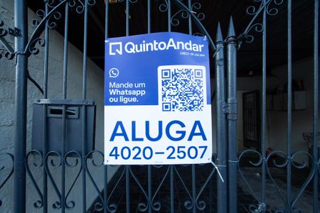 Casa para alugar com 60m², 1 quarto e 1 vaga Casa para alugar com 60m², 1 quarto e 1 vagaPlaca