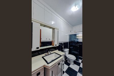 Banheiro da Suíte 1 de casa para alugar com 3 quartos, 308m² em Vila Sao Geraldo, São Paulo