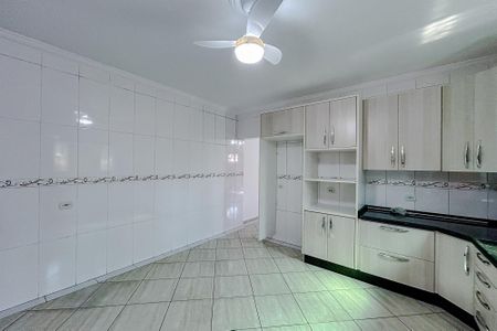 Casa para alugar com 308m², 3 quartos e 3 vagasCozinha