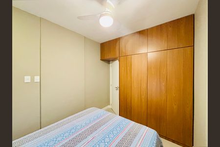 Apartamento à venda com 45m², 3 quartos e sem vaga
