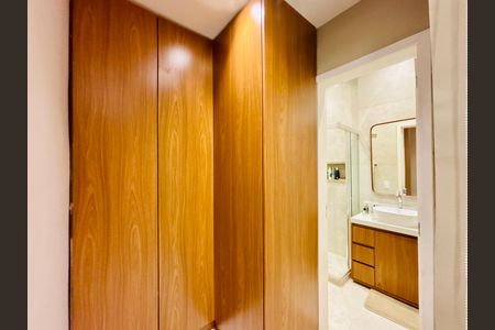 Apartamento à venda com 45m², 3 quartos e sem vaga