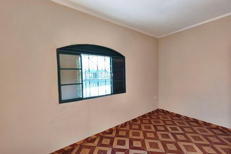 Casa para alugar com 120m², 3 quartos e 3 vagasQuarto 2