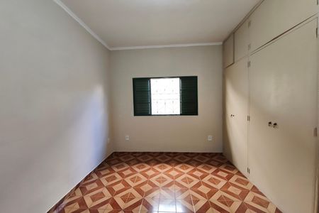 Casa para alugar com 120m², 3 quartos e 3 vagasQuarto 4