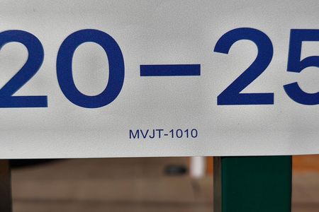 Casa para alugar com 120m², 3 quartos e 3 vagasPLACA INSTALADA NA FACHADA  MVJT - 1010