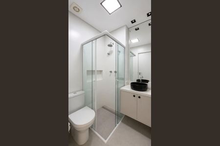 Apartamento para alugar com 80m², 2 quartos e 2 vagas Apartamento para alugar com 80m², 2 quartos e 2 vagasBanheiro