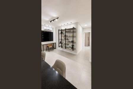 Apartamento para alugar com 80m², 2 quartos e 2 vagas Apartamento para alugar com 80m², 2 quartos e 2 vagasSala