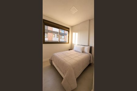 Apartamento para alugar com 80m², 2 quartos e 2 vagas Apartamento para alugar com 80m², 2 quartos e 2 vagasQuarto