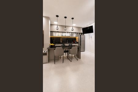 Apartamento para alugar com 80m², 2 quartos e 2 vagas Apartamento para alugar com 80m², 2 quartos e 2 vagasCozinha