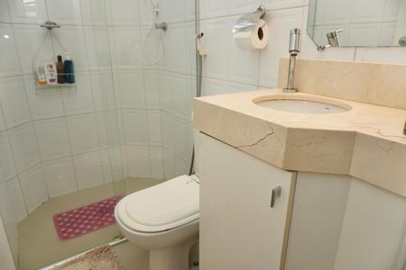 Apartamento para alugar com 69m², 2 quartos e 1 vaga