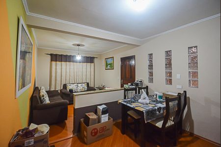 Casa à venda com 3 quartos, 200m² em Alvarenga, São Bernardo do Campo