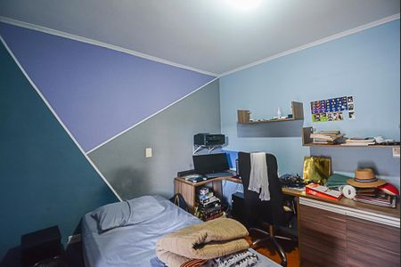 Casa à venda com 200m², 3 quartos e 2 vagas Casa à venda com 200m², 3 quartos e 2 vagasQuarto 3