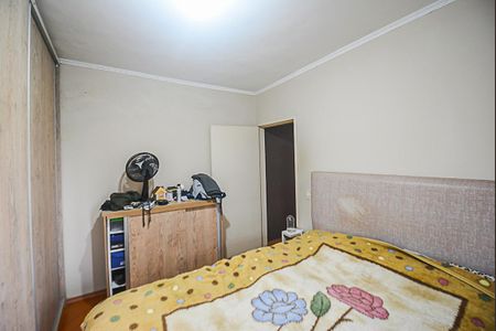 Casa à venda com 200m², 3 quartos e 2 vagas Casa à venda com 200m², 3 quartos e 2 vagasQuarto 1