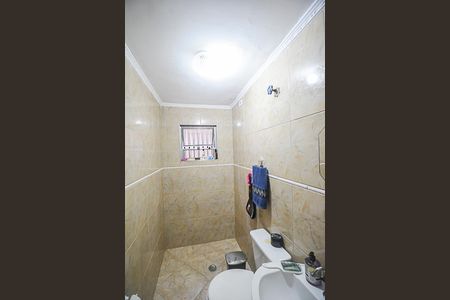 Casa à venda com 200m², 3 quartos e 2 vagas Casa à venda com 200m², 3 quartos e 2 vagasBanheiro 2