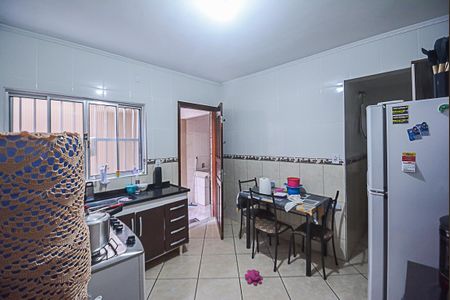 Casa à venda com 200m², 3 quartos e 2 vagas Casa à venda com 200m², 3 quartos e 2 vagasCozinha