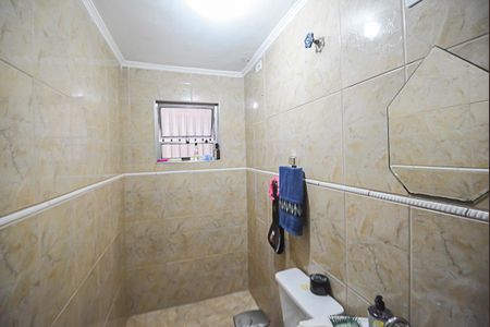 Casa à venda com 200m², 3 quartos e 2 vagas Casa à venda com 200m², 3 quartos e 2 vagasBanheiro 2