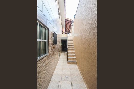 Casa à venda com 200m², 3 quartos e 2 vagas Casa à venda com 200m², 3 quartos e 2 vagasÁrea de Serviço