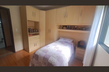 Apartamento à venda com 93m², 3 quartos e 2 vagasQuarto