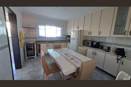 Cozinha de apartamento à venda com 3 quartos, 93m² em Parque das Nações, Santo André