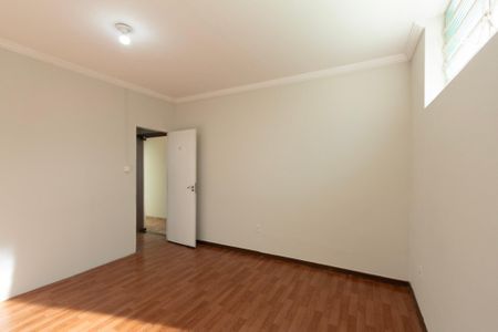 Casa para alugar com 245m², 5 quartos e 2 vagas