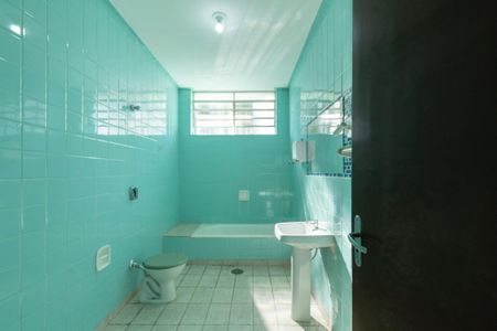 Casa para alugar com 245m², 5 quartos e 2 vagas