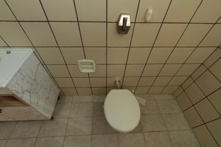 Casa para alugar com 245m², 5 quartos e 2 vagas