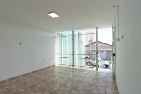 Casa para alugar com 245m², 5 quartos e 2 vagas