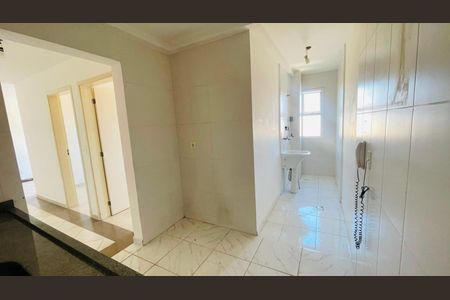 Cozinha e Área de Serviço de apartamento para alugar com 2 quartos, 56m² em Outeiro de Passárgada, Cotia