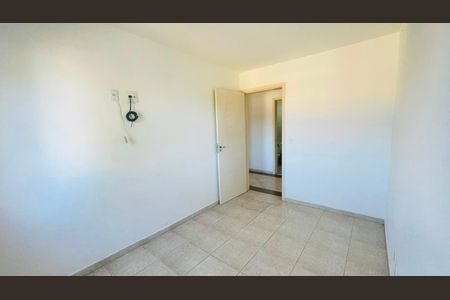 Quarto 2 de apartamento para alugar com 2 quartos, 56m² em Outeiro de Passárgada, Cotia