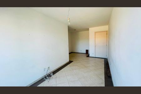 Sala de apartamento para alugar com 2 quartos, 56m² em Outeiro de Passárgada, Cotia